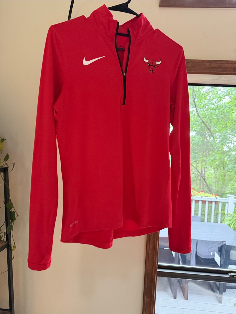 Nike Red Chicago Bulls Dri-FIT Quarter-Zip Pullover